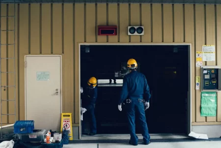 US Labor Market Shows Signs of Strength, But Challenges Remain