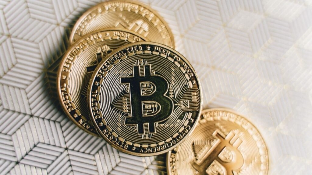 Bitcoin price Retreats